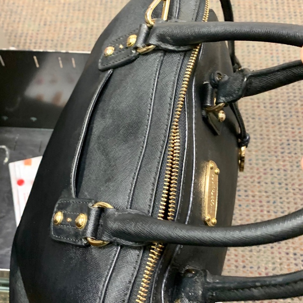 Black Michael Kors purse